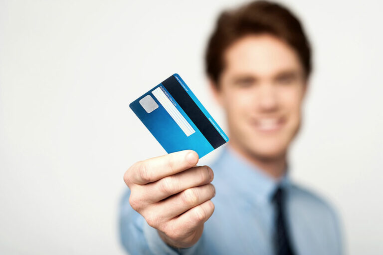 What to know about no-fee prepaid debit cards