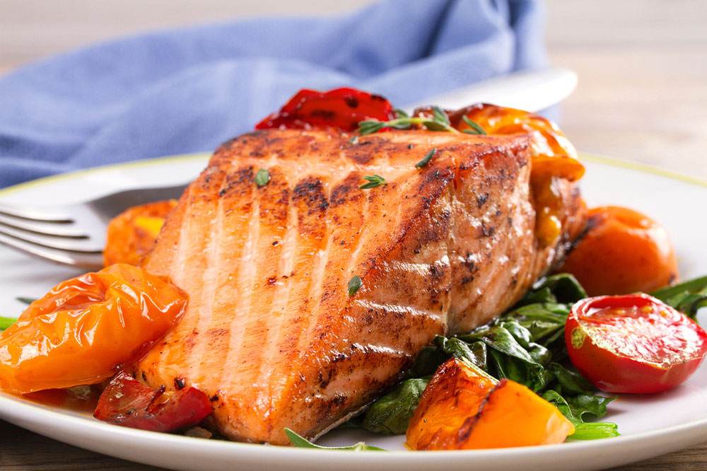 Foods that help manage ulcerative colitis