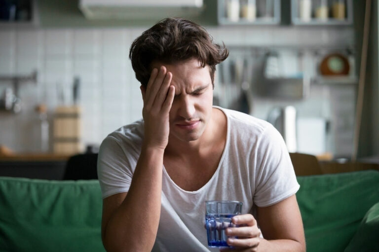 5 signs of serious headaches that should not be ignored